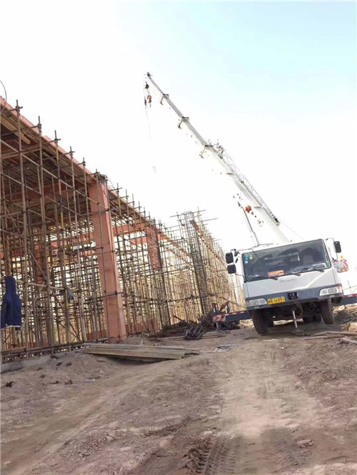 嘉定区25 吨、50 吨吊车怎么选？多大重量 / 半径适合对应车型？